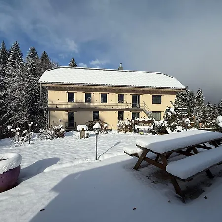 Le Moulin Des Olirics Chalet