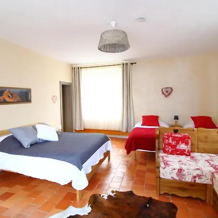 Le Moulin Des Olirics Chalet